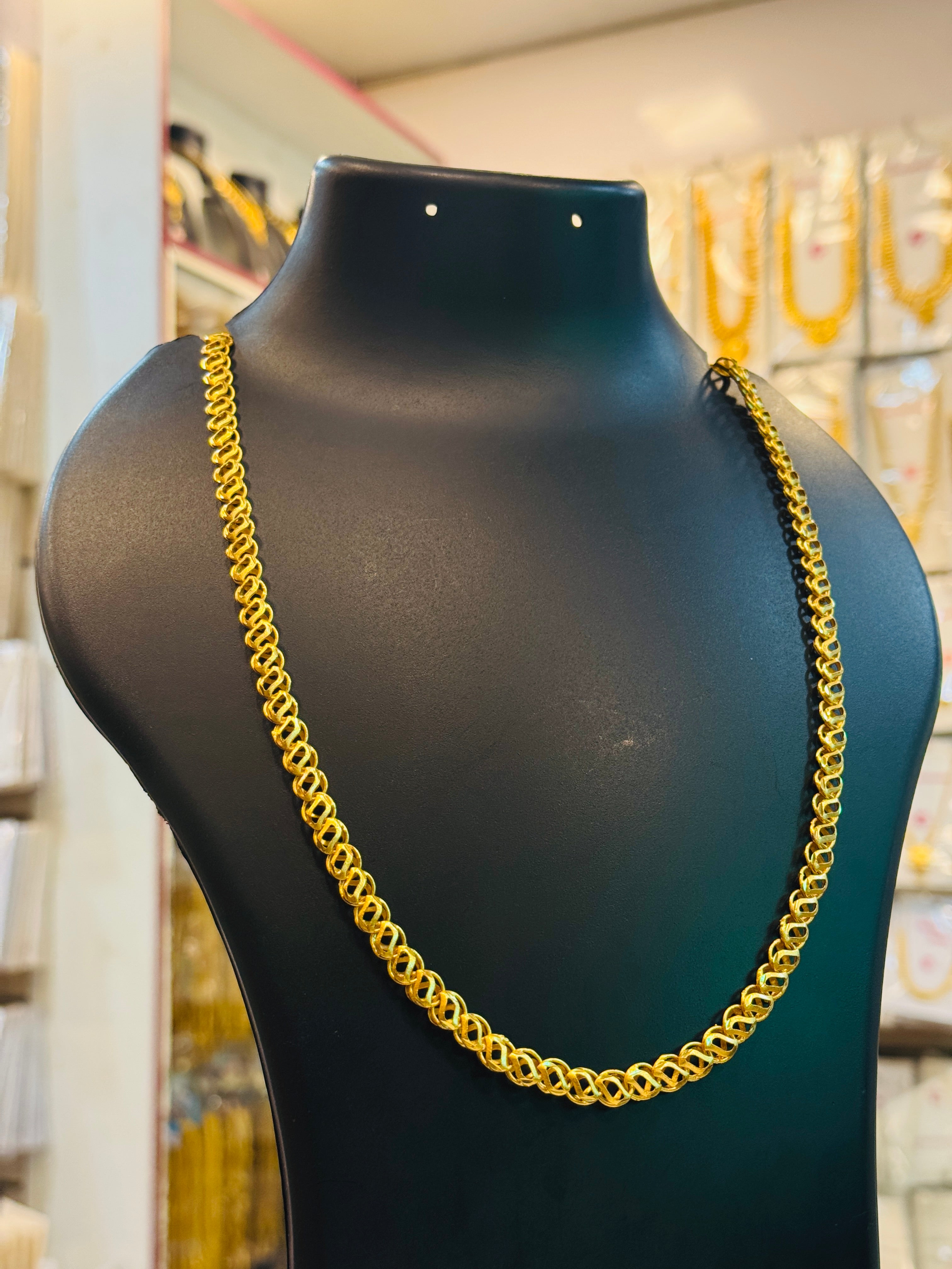 Alunara Premium Gold Plated Matte Chain
