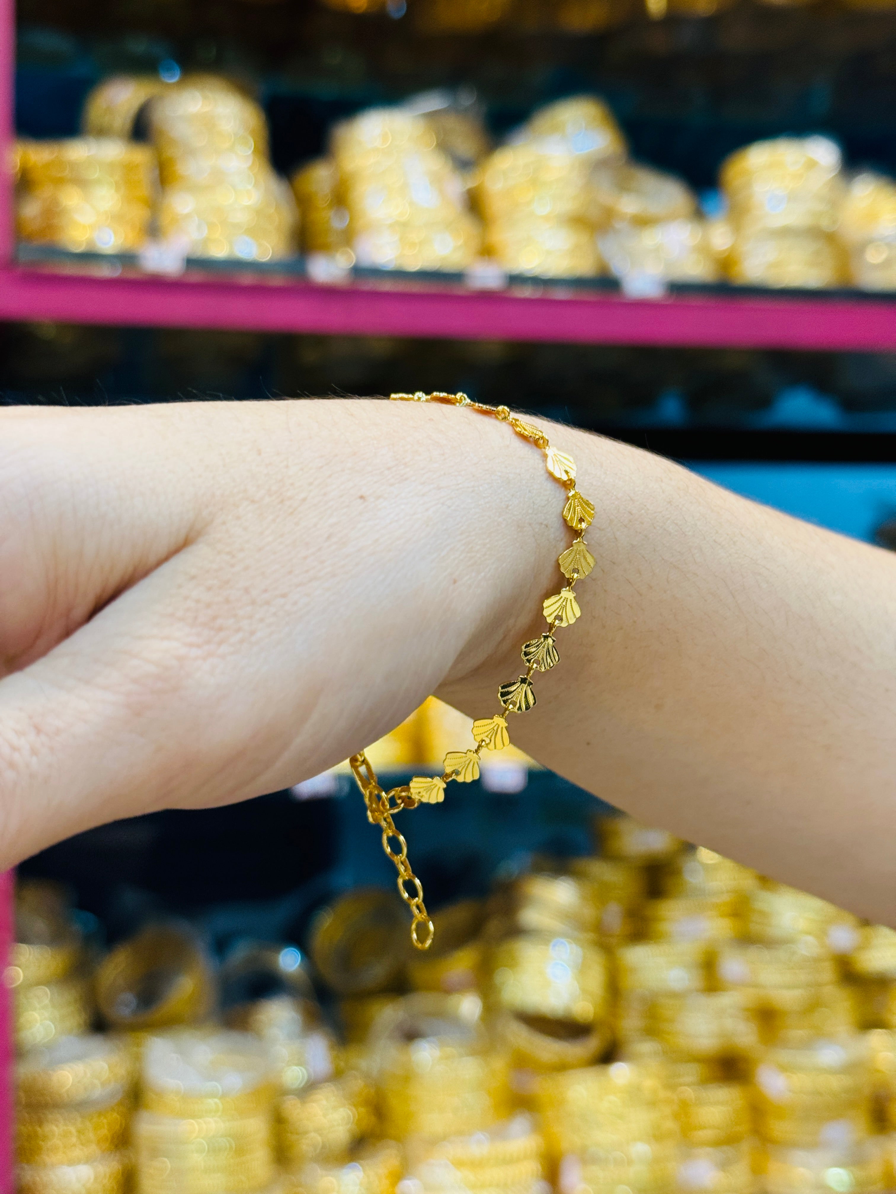 Kaelis Premium Gold Plated Bracelet